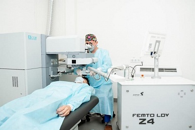 Лазерная коррекция зрения FEMTO LASIK